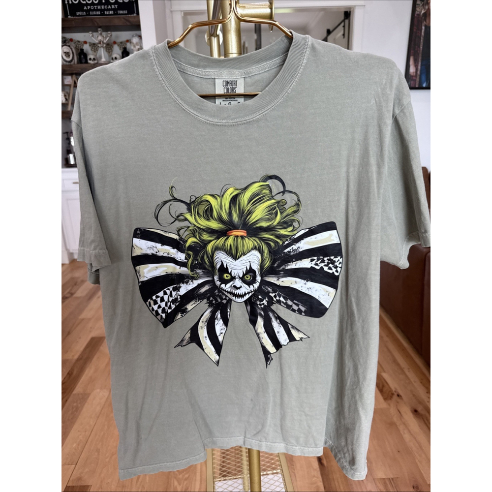 Beetlejuice Coquette Comfort Color Large Tee